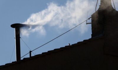 Fumata por León Xiv